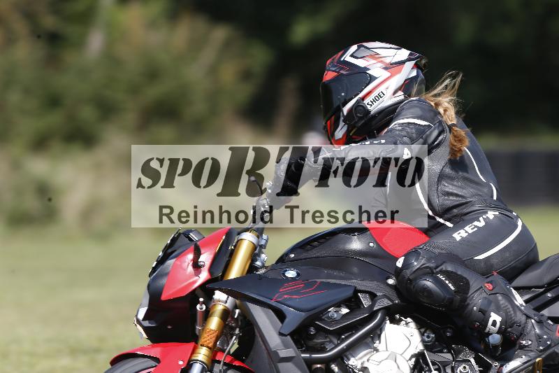 /45 10.08.2025 Plüss Moto Sport ADR/Einsteiger/706